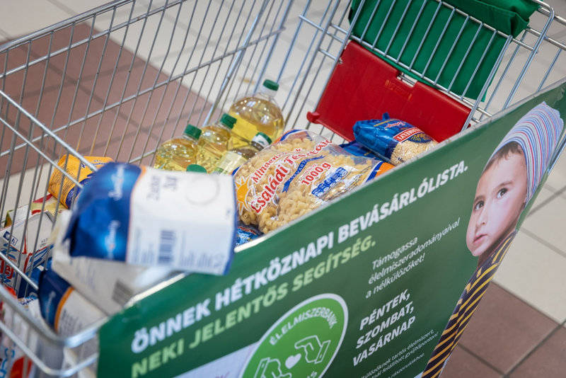 Sikerül-e rekordot dönteni az ország legnagyobb élelmiszergyűjtő akcióján?